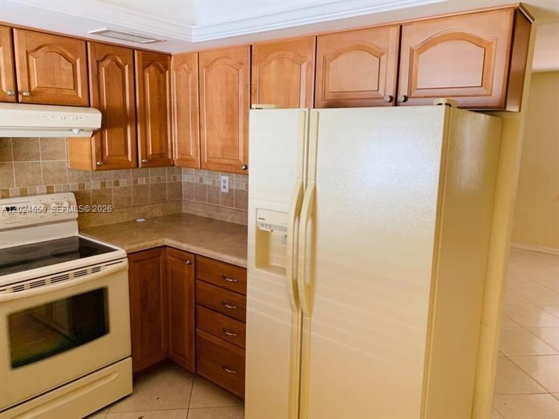 344 SW 1st St #9 Pompano Beach, FL 33060