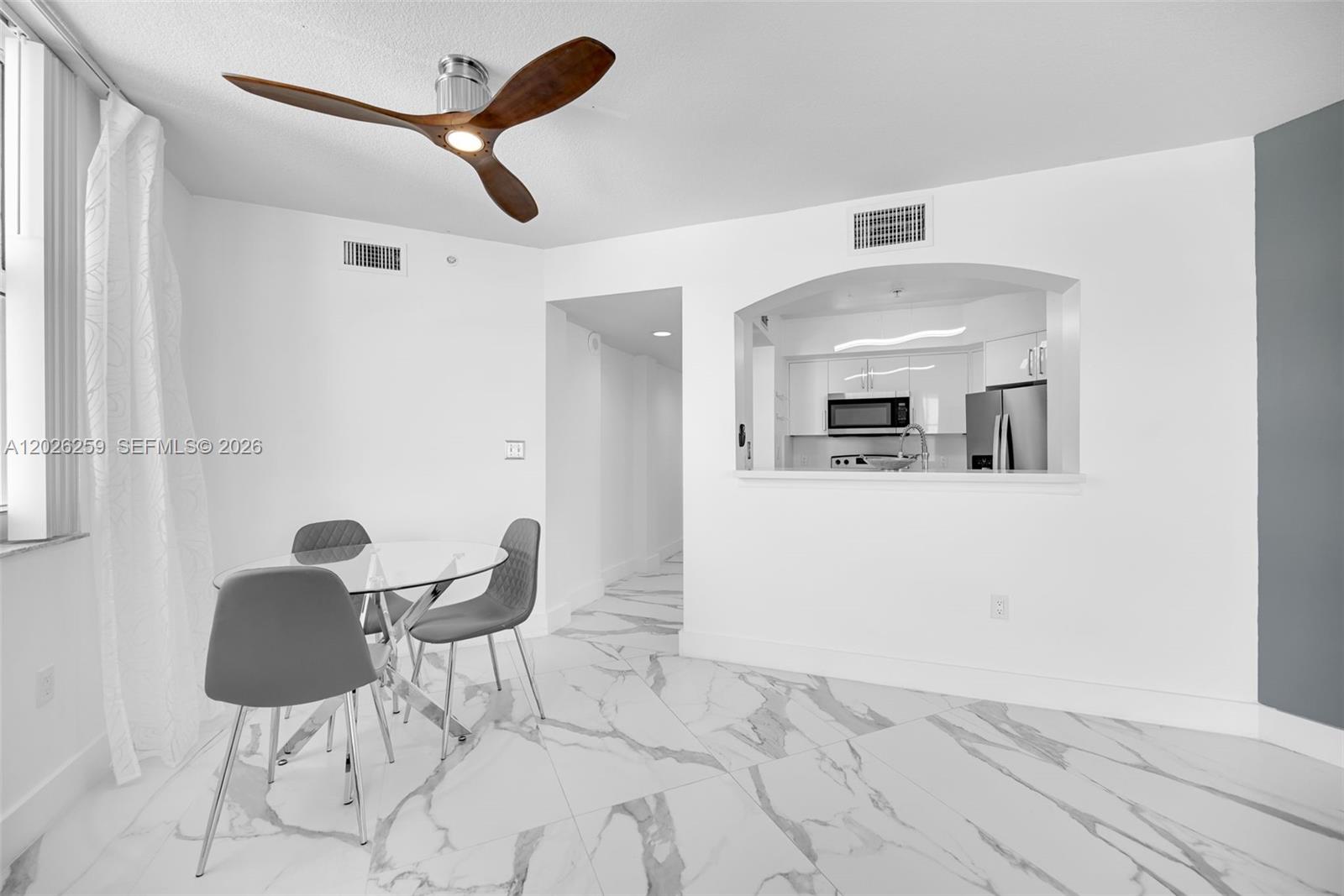 9201 Collins Ave #821 Surfside, FL 33154