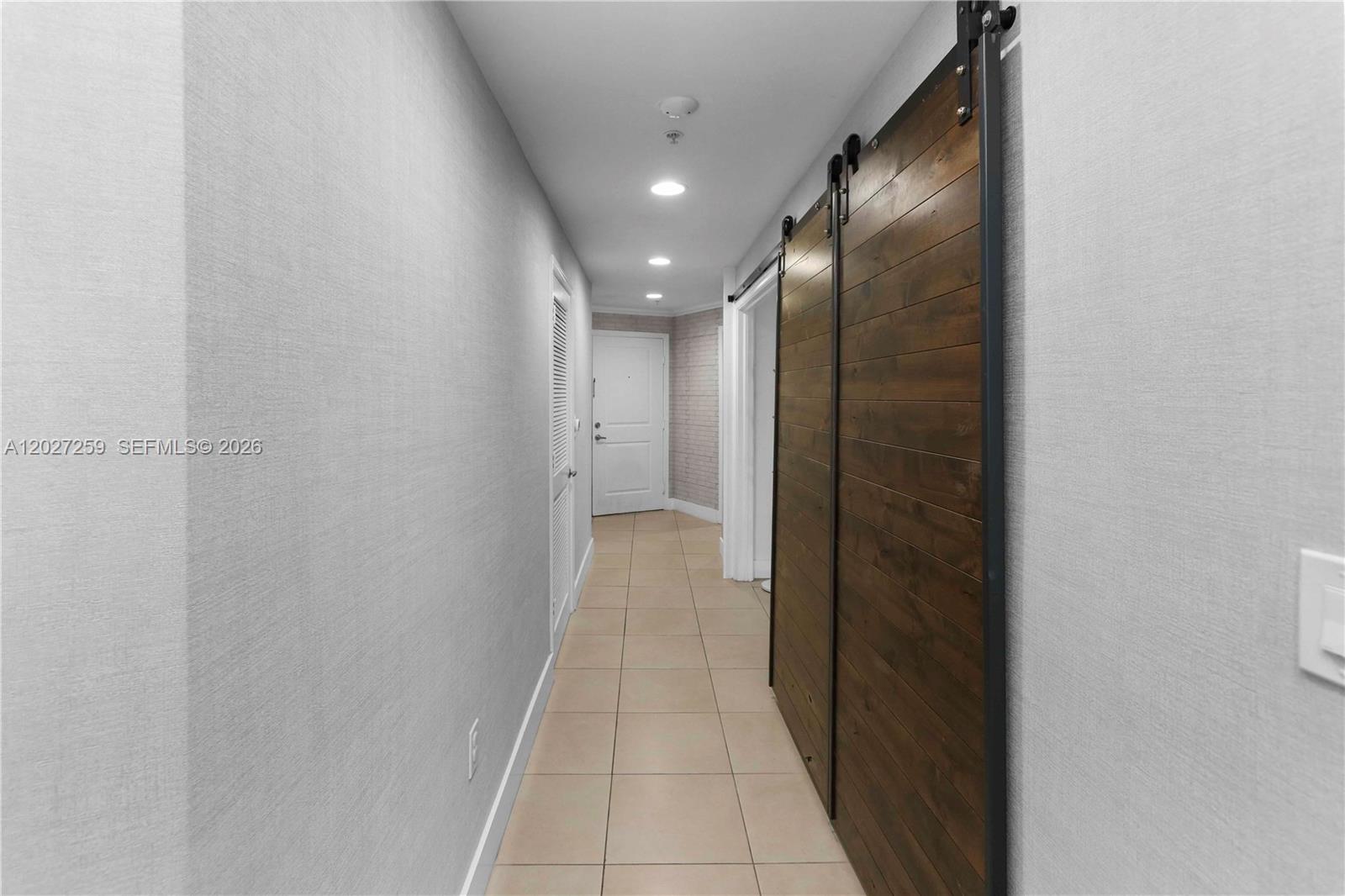 10 Aragon Ave #1106 Coral Gables, FL 33134