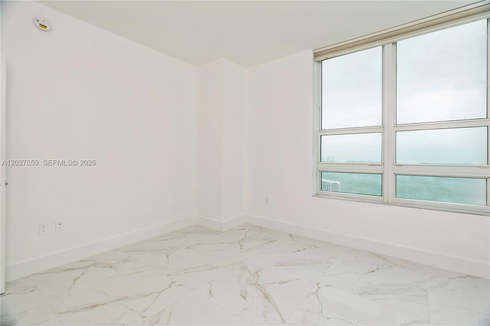 951 Brickell Ave #3706 Miami, FL 33131