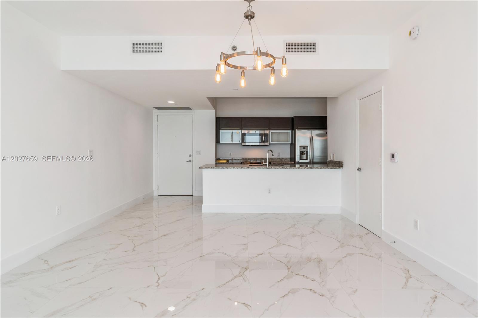 951 Brickell Ave #3706 Miami, FL 33131