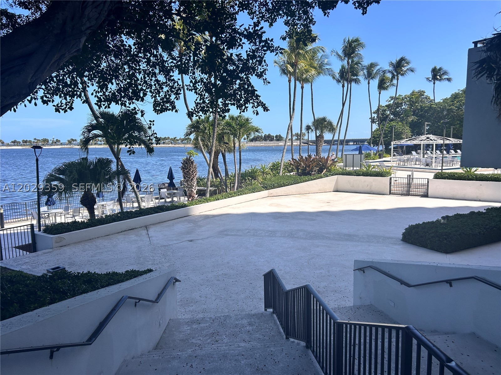 image Brickell Bay Club17