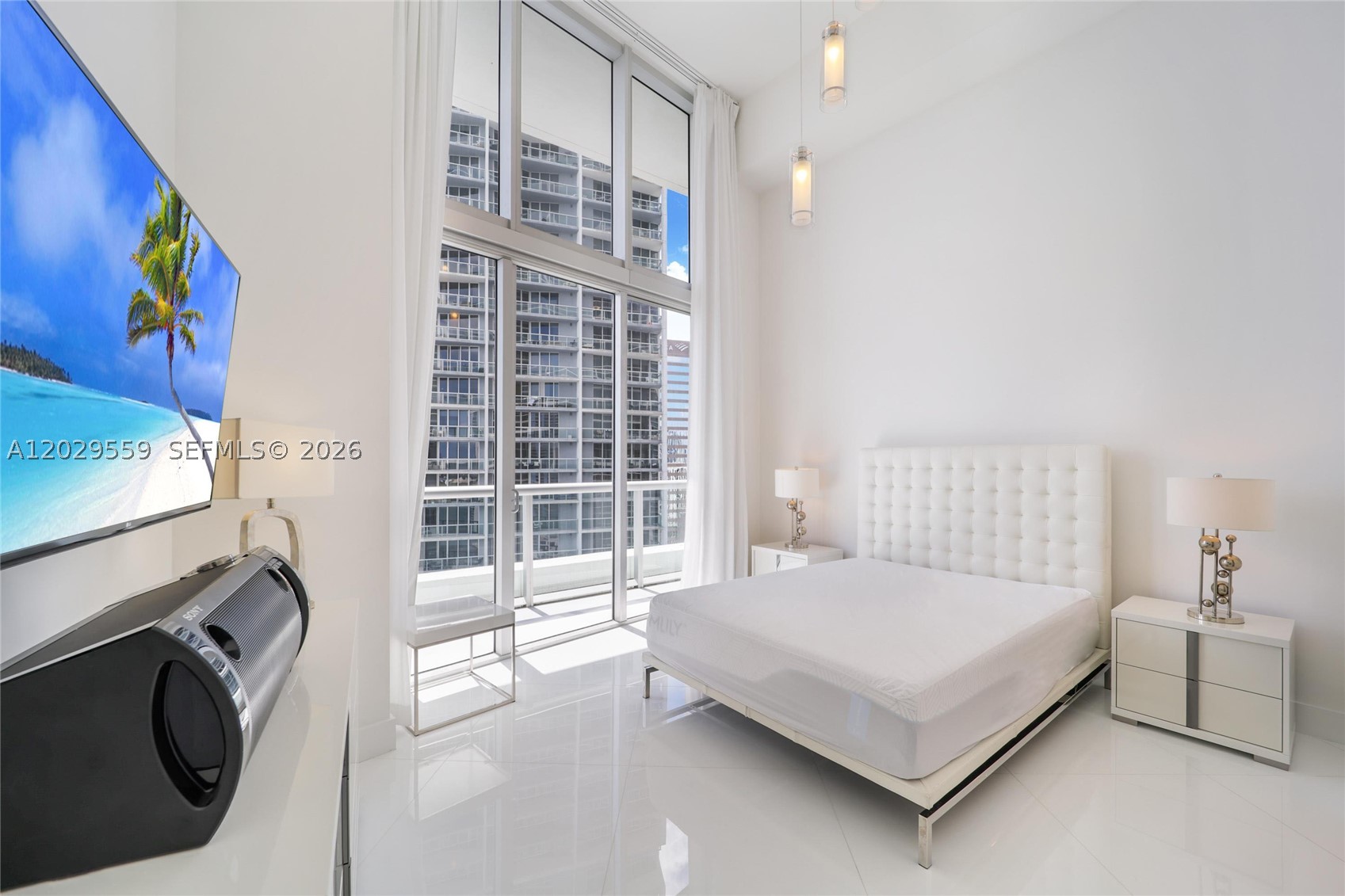 image Icon Brickell I14