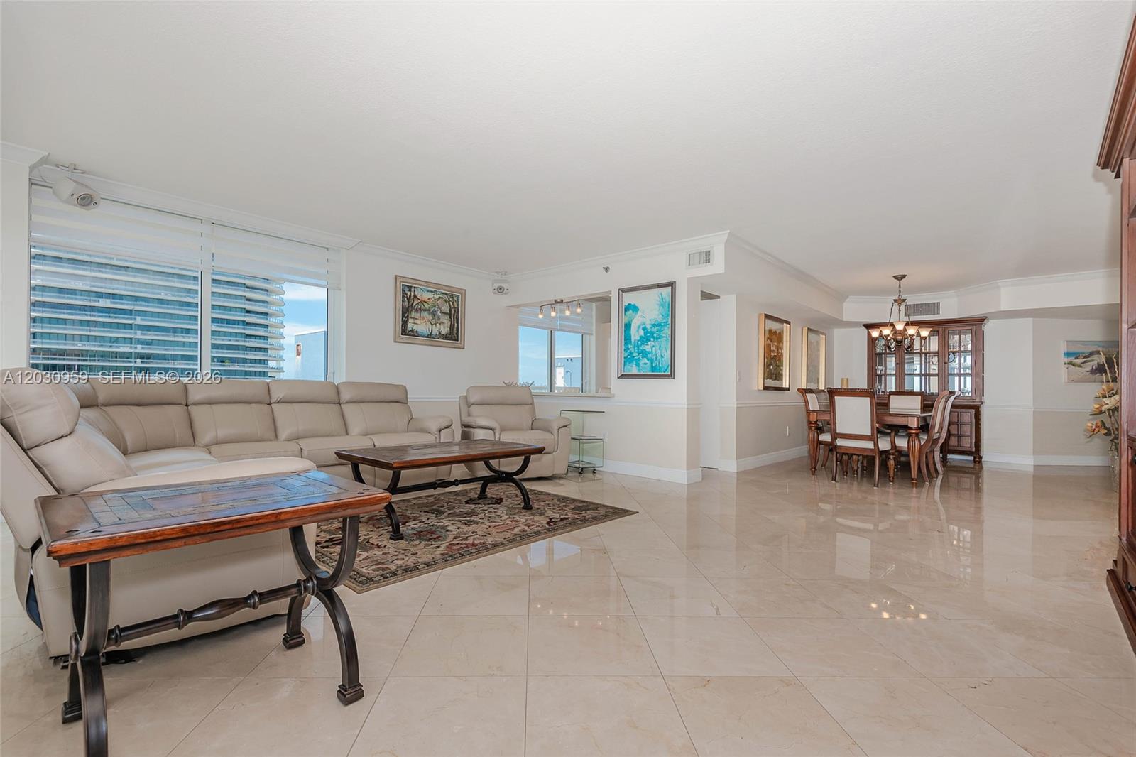 8855 Collins Ave #8J Surfside, FL 33154