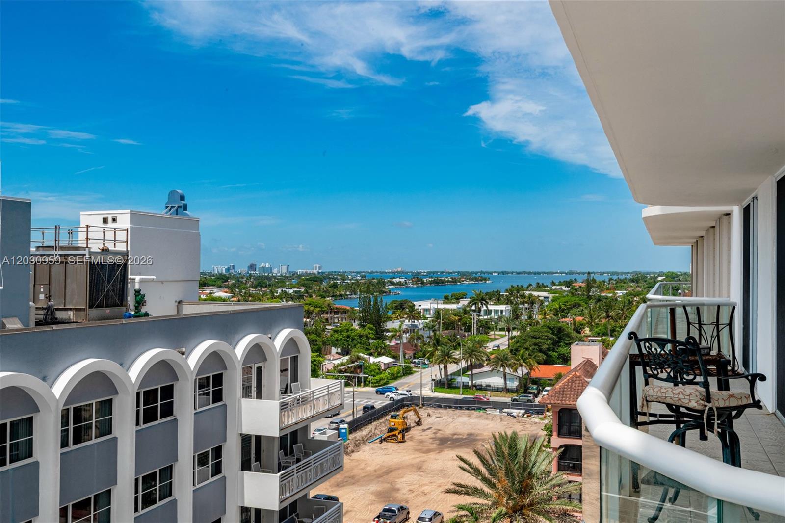 8855 Collins Ave #8J Surfside, FL 33154