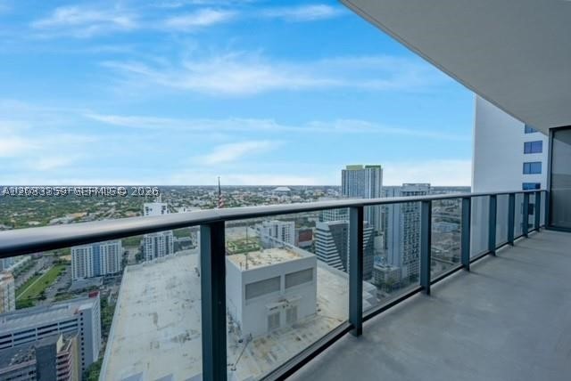 image Brickell Heights West16