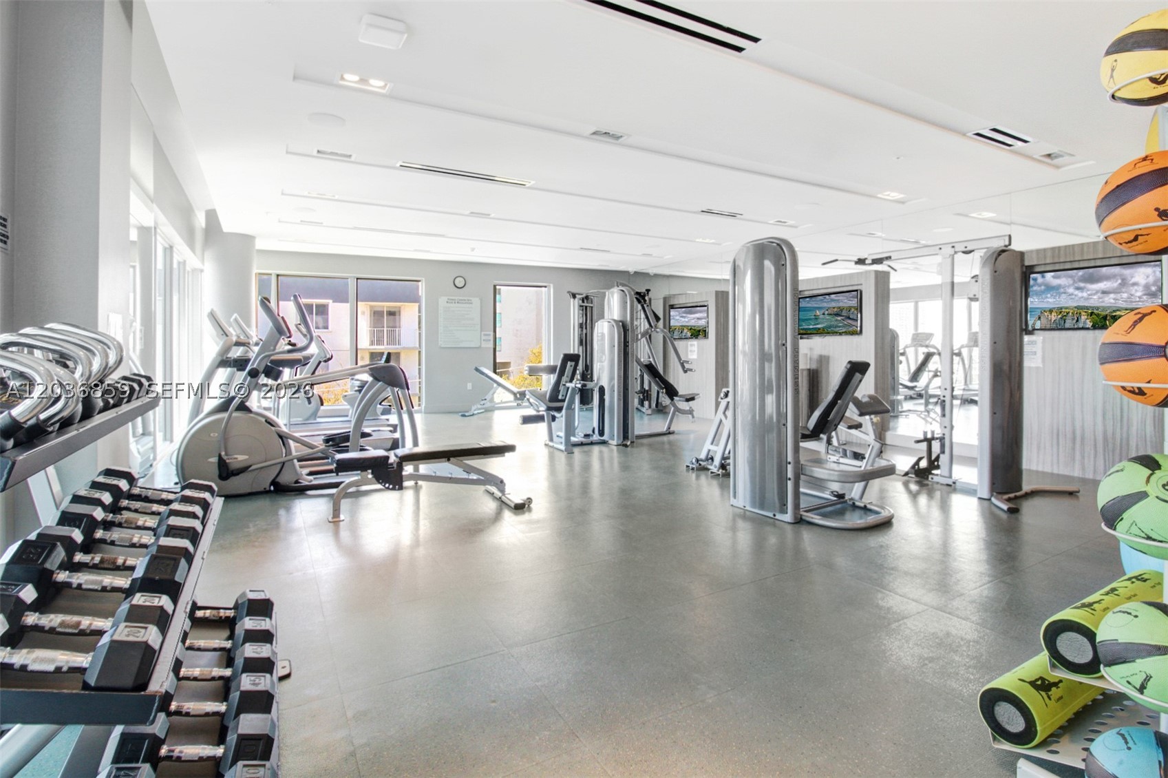 image Le Parc at Brickell21