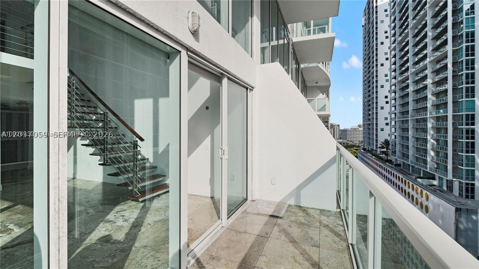 image Brickell on the River South7