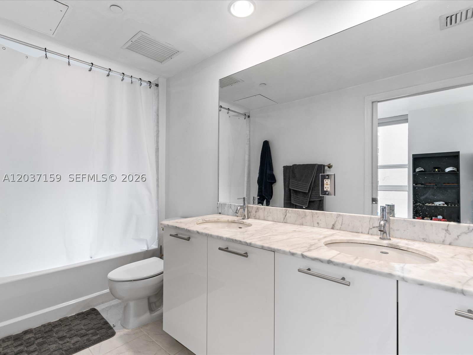 image The Plaza on Brickell East17