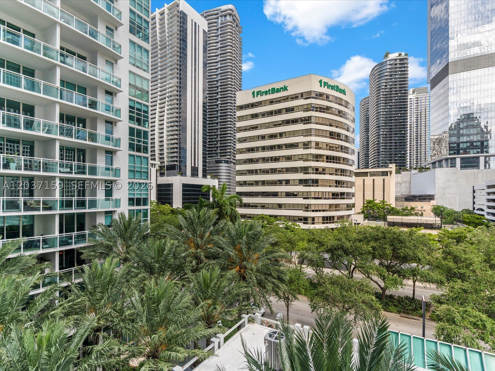 image The Plaza on Brickell East20