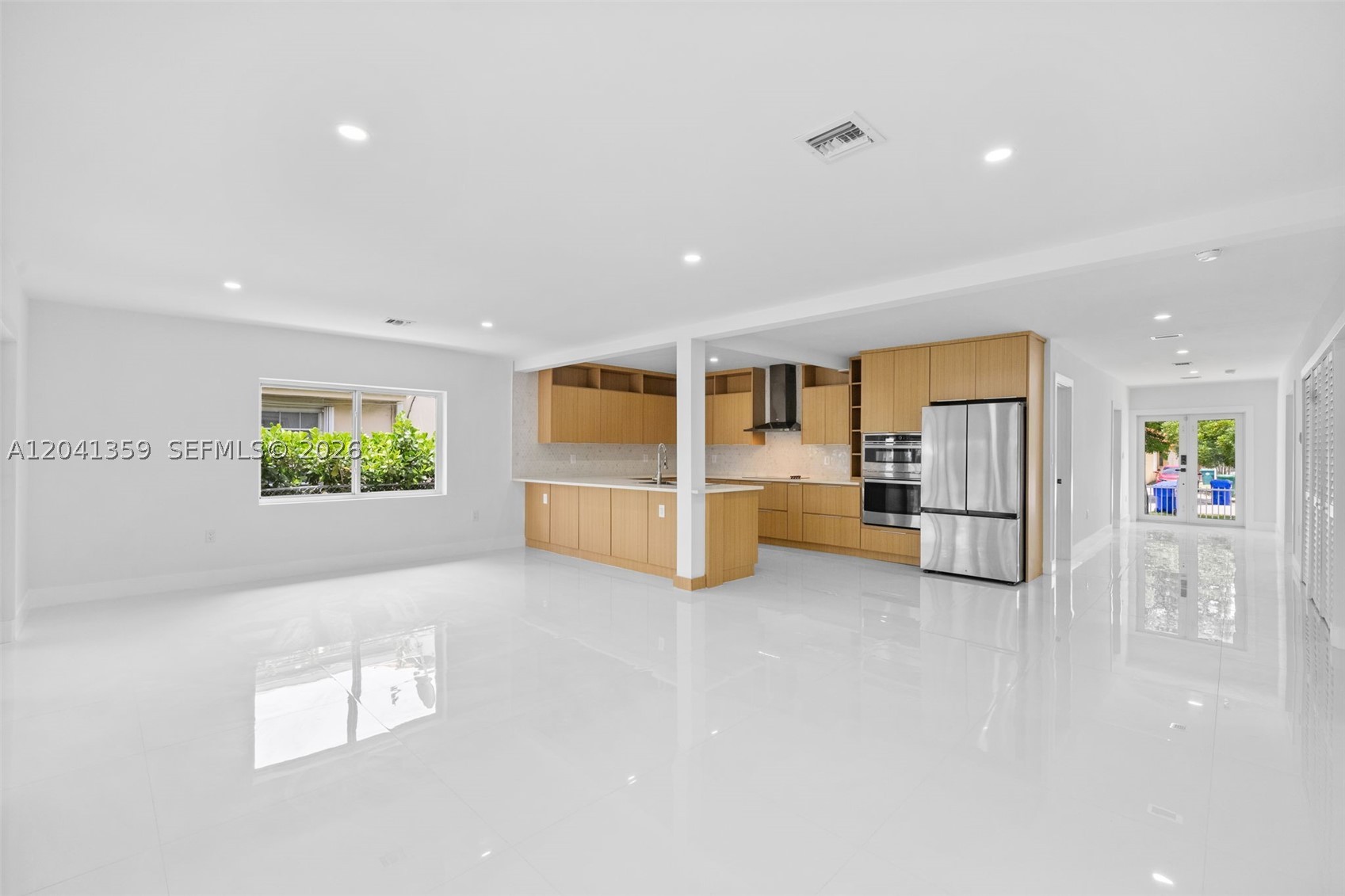 2940 SW 12th St Miami, FL 33135