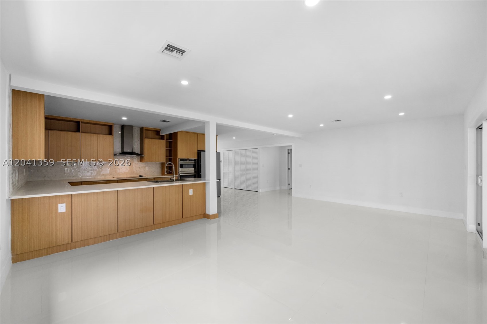 2940 SW 12th St Miami, FL 33135
