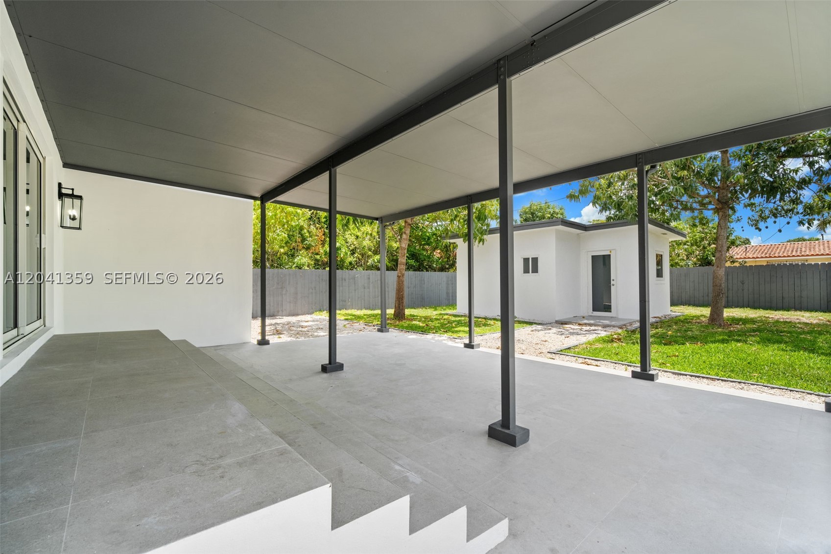2940 SW 12th St Miami, FL 33135