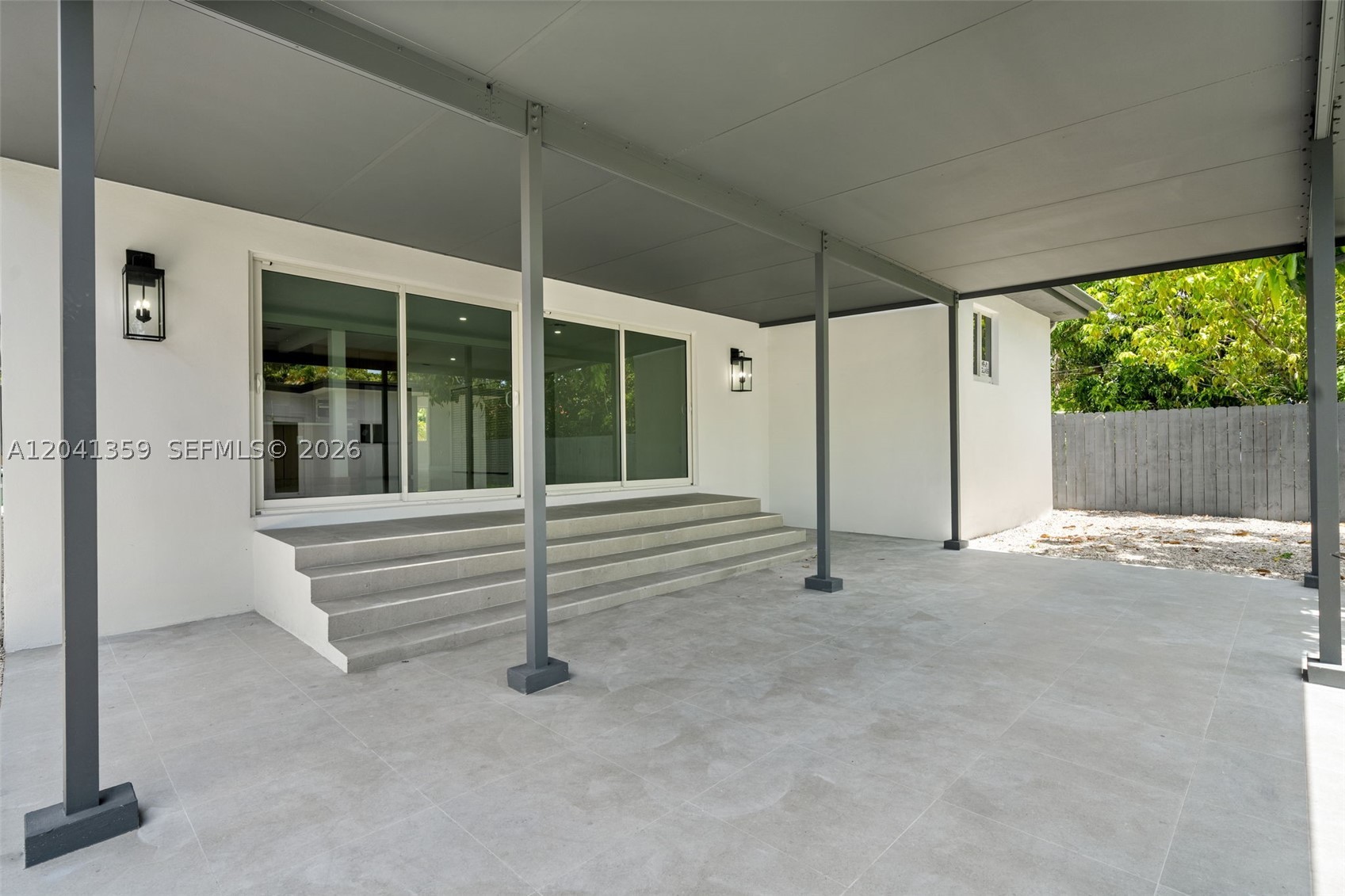 2940 SW 12th St Miami, FL 33135