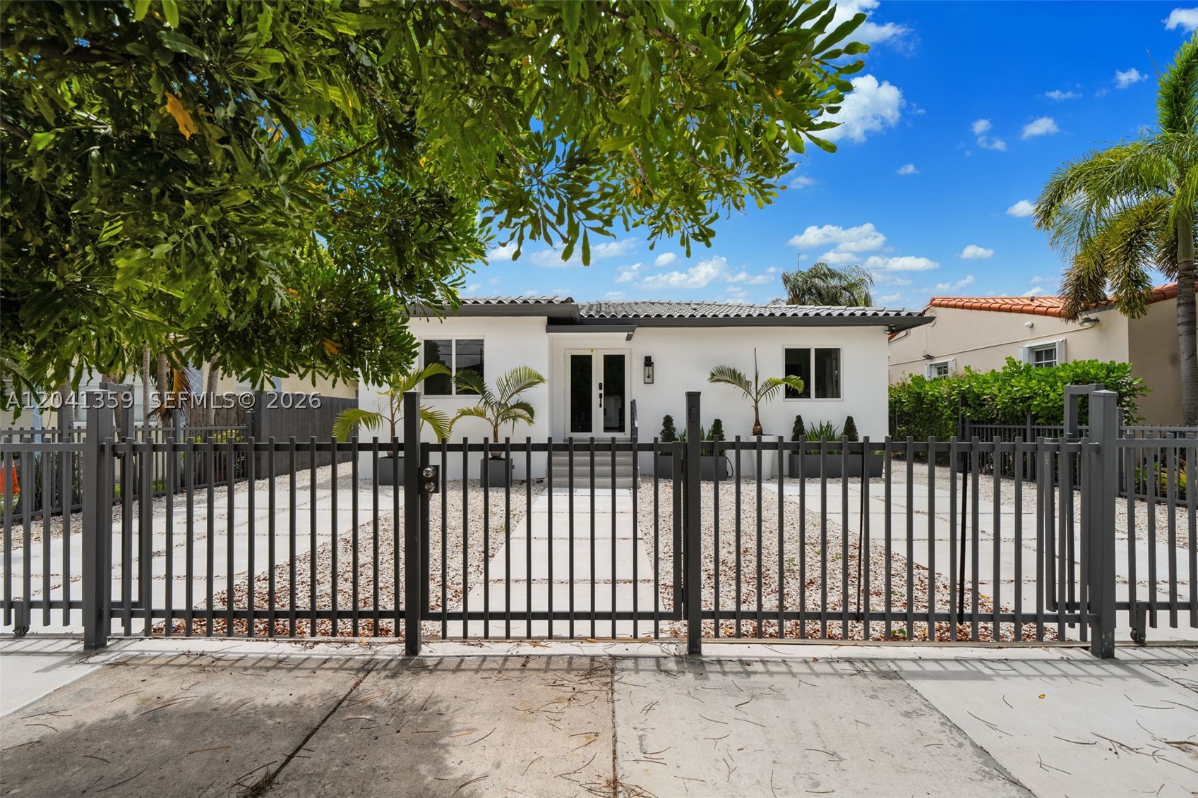 2940 SW 12th St Miami, FL 33135
