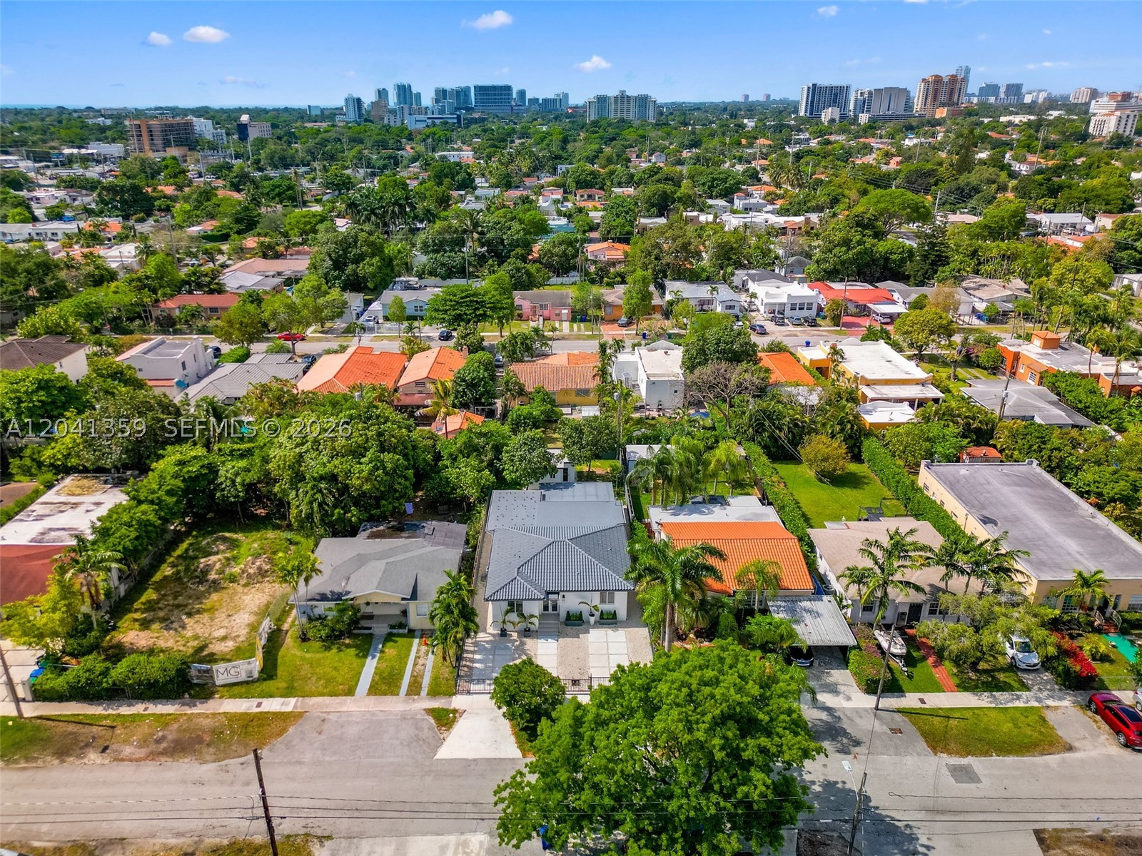 2940 SW 12th St Miami, FL 33135
