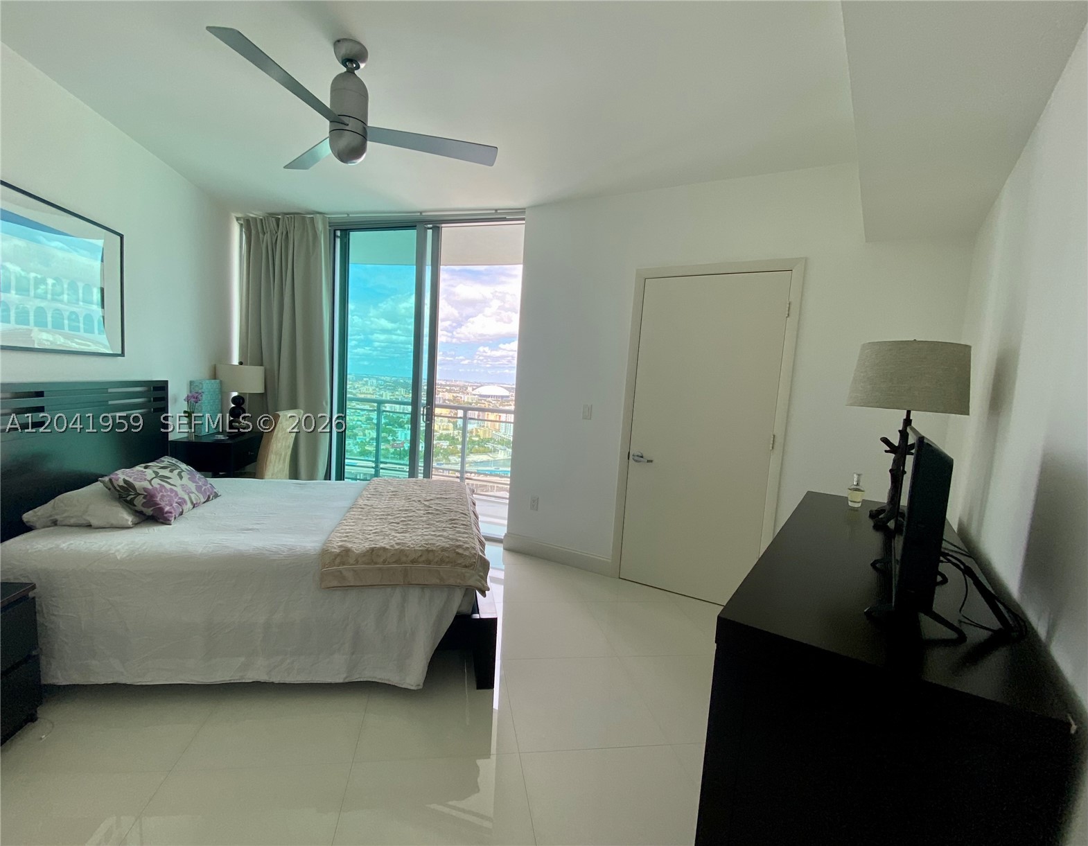 350 S Miami Ave #3813 Miami, FL 33130