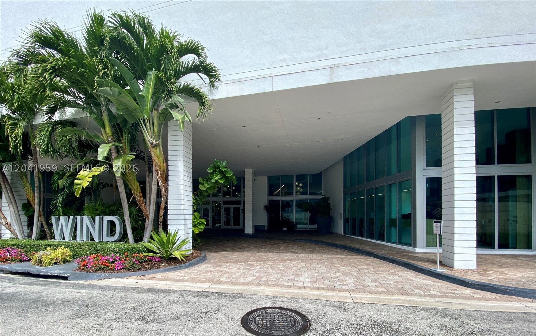 350 S Miami Ave #3813 Miami, FL 33130