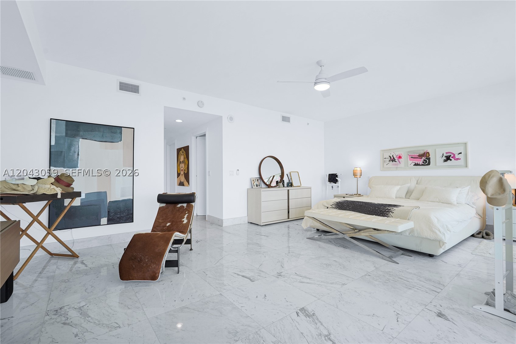 3951 S Ocean Dr #1901 Hollywood, FL 33019