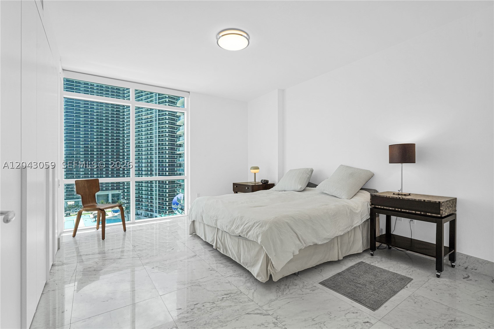 3951 S Ocean Dr #1901 Hollywood, FL 33019