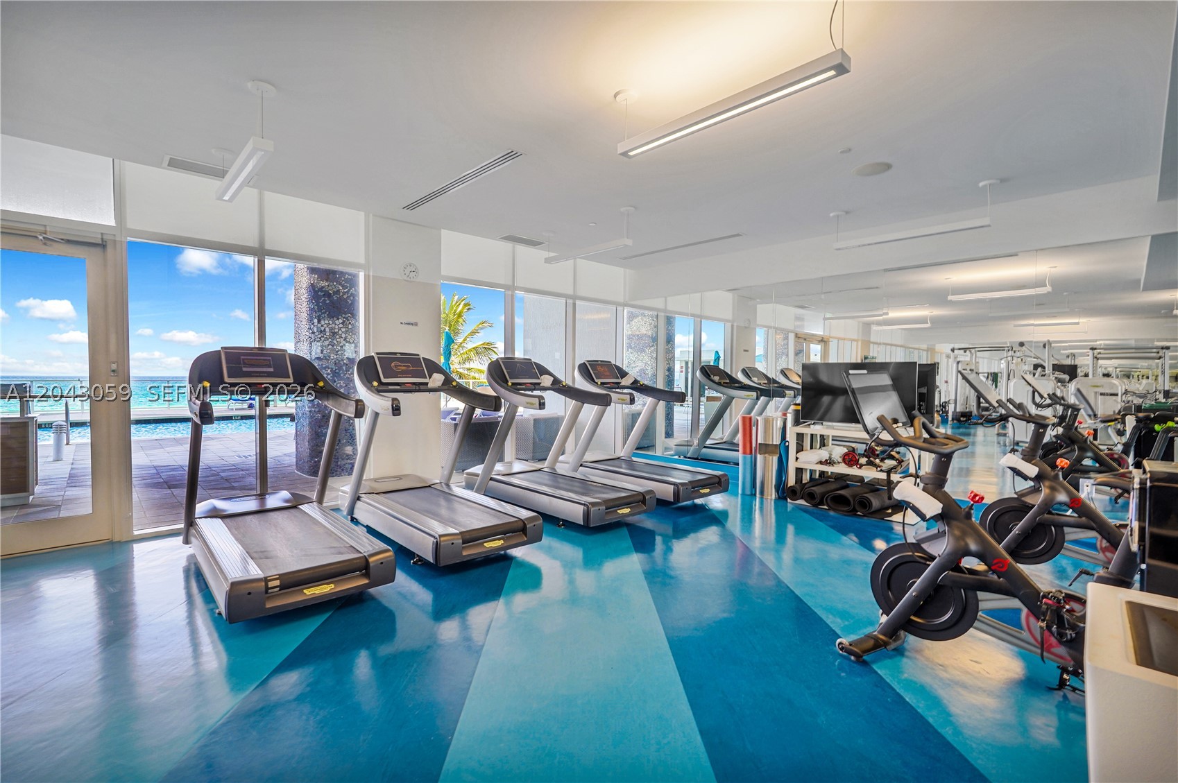 3951 S Ocean Dr #1901 Hollywood, FL 33019