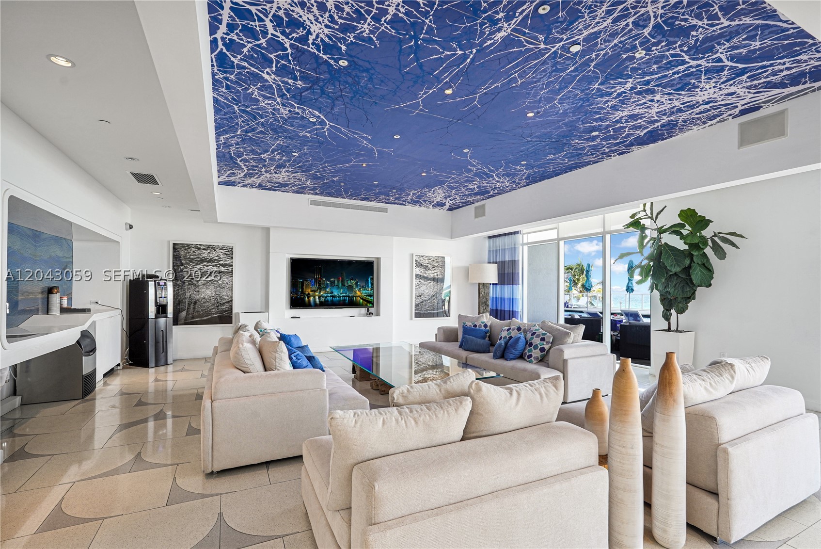 3951 S Ocean Dr #1901 Hollywood, FL 33019