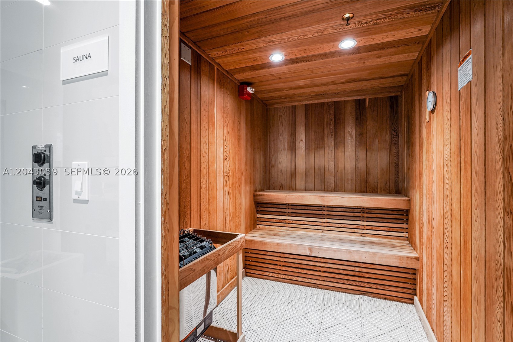 3951 S Ocean Dr #1901 Hollywood, FL 33019