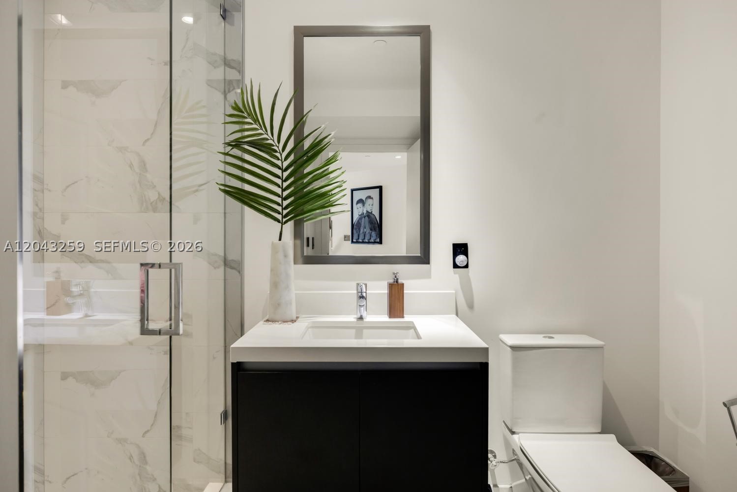 851 NE 1st Ave #3403 Miami, FL 33132