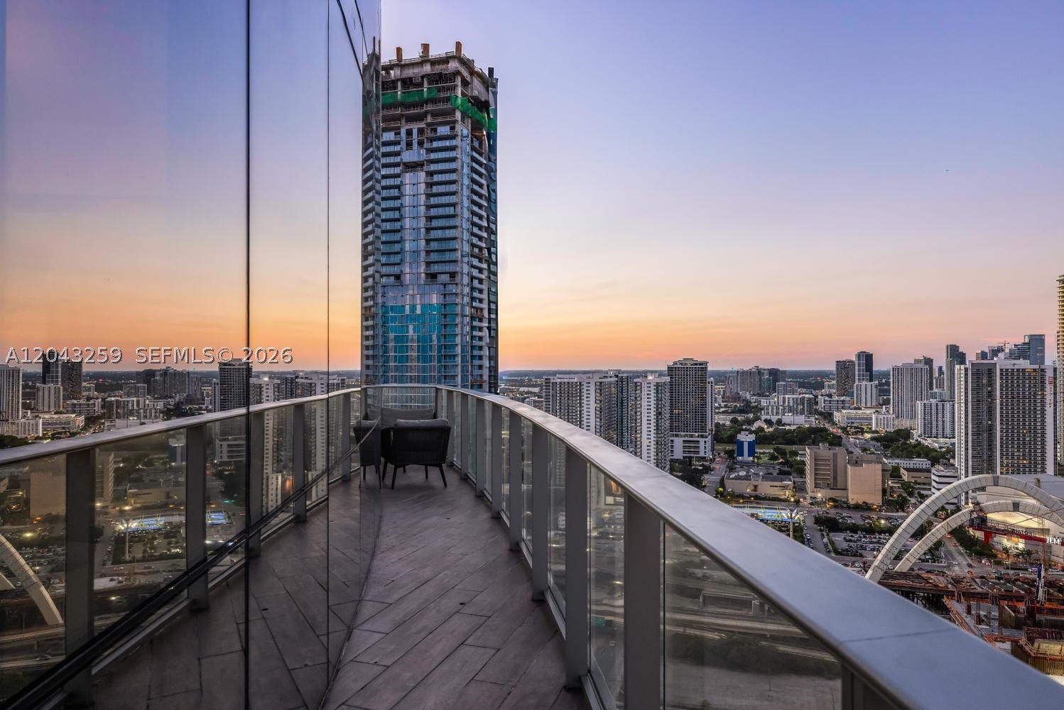 851 NE 1st Ave #3403 Miami, FL 33132