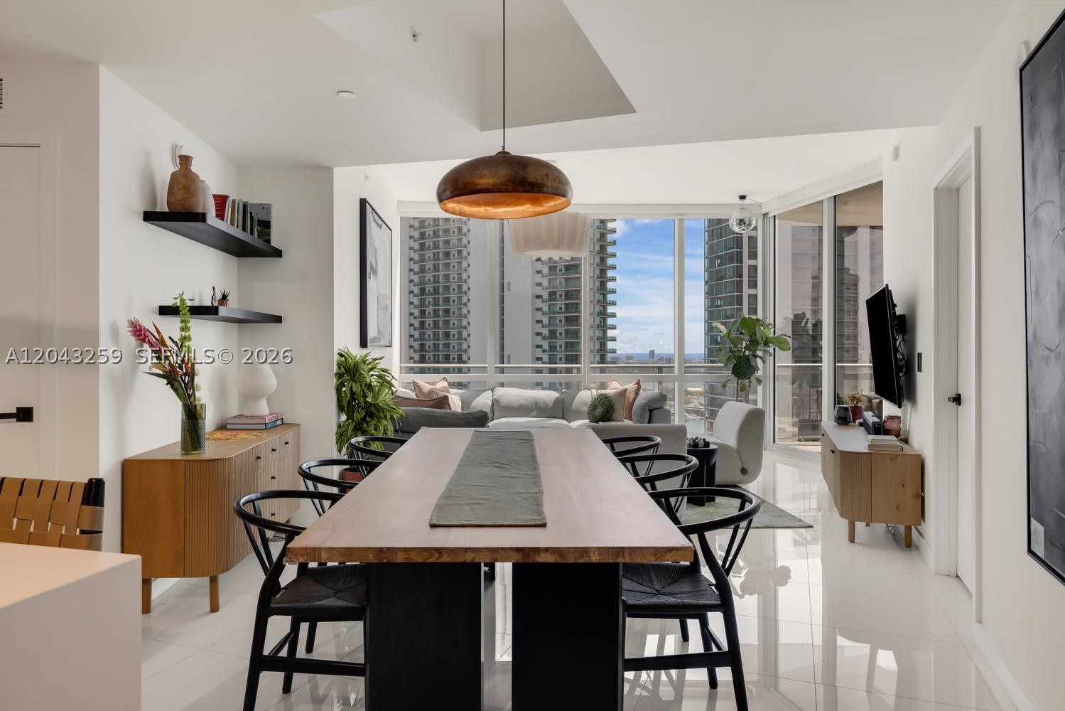 851 NE 1st Ave #3403 Miami, FL 33132