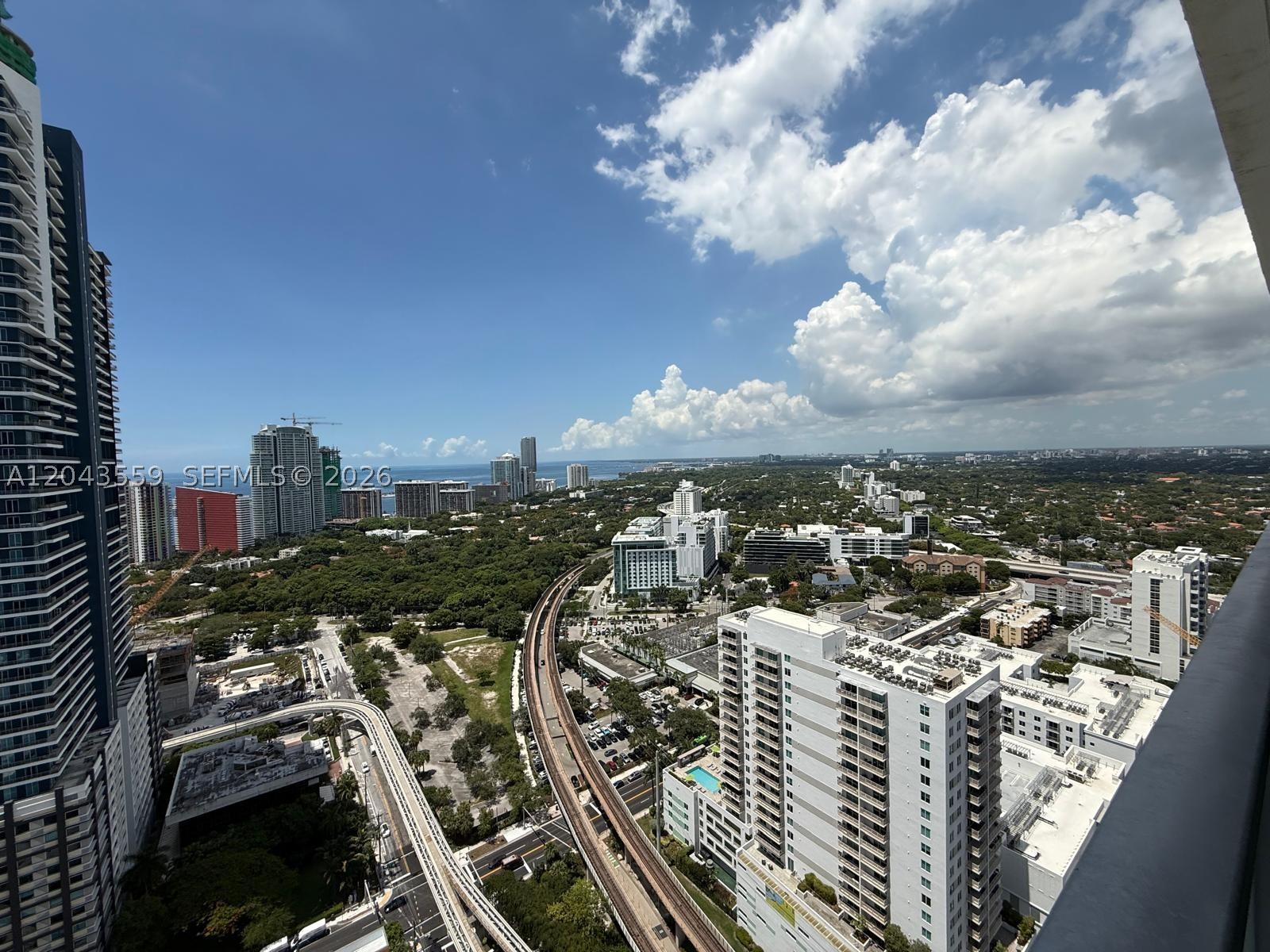 image Axis on Brickell South0