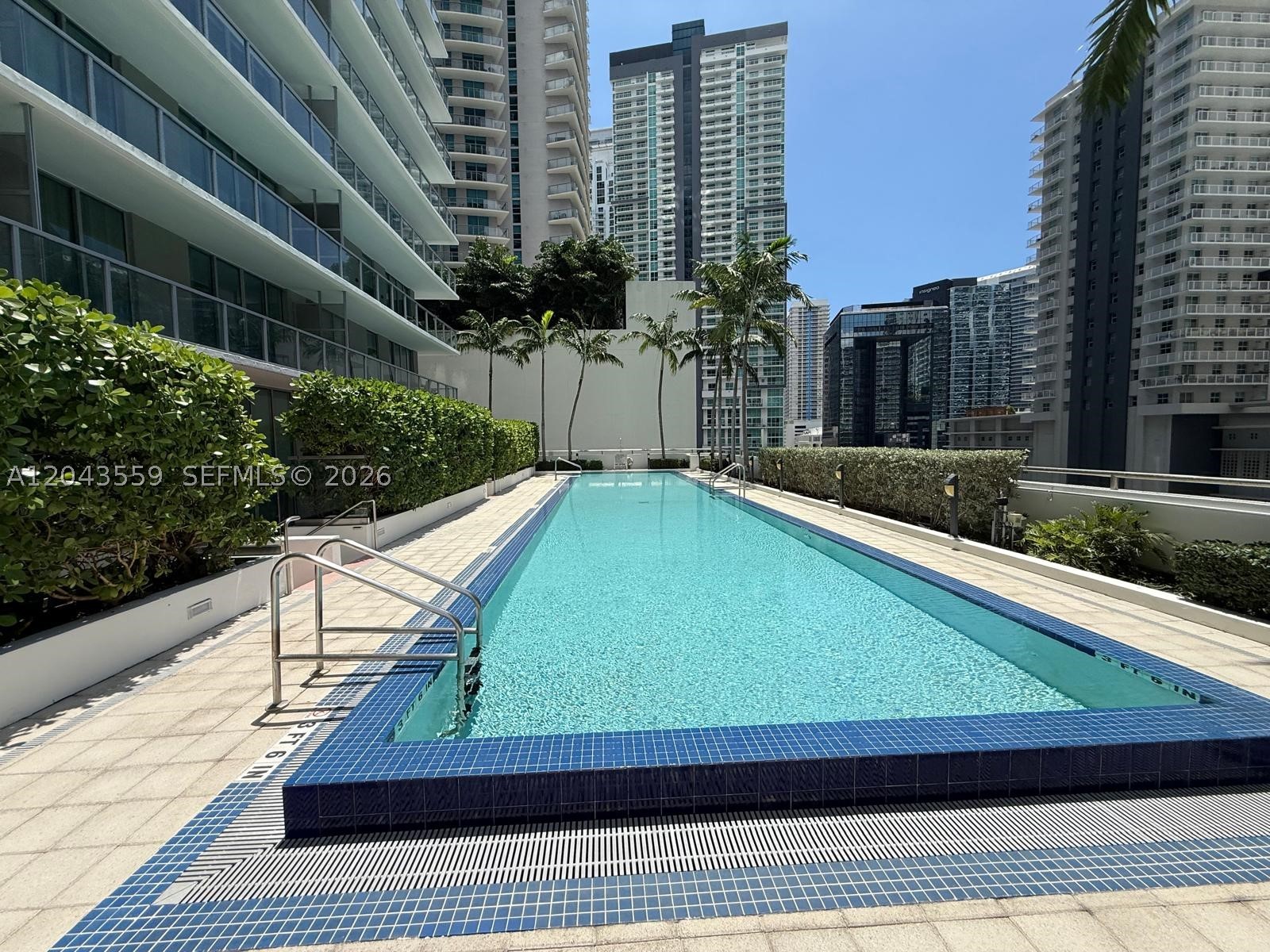 image Axis on Brickell South13