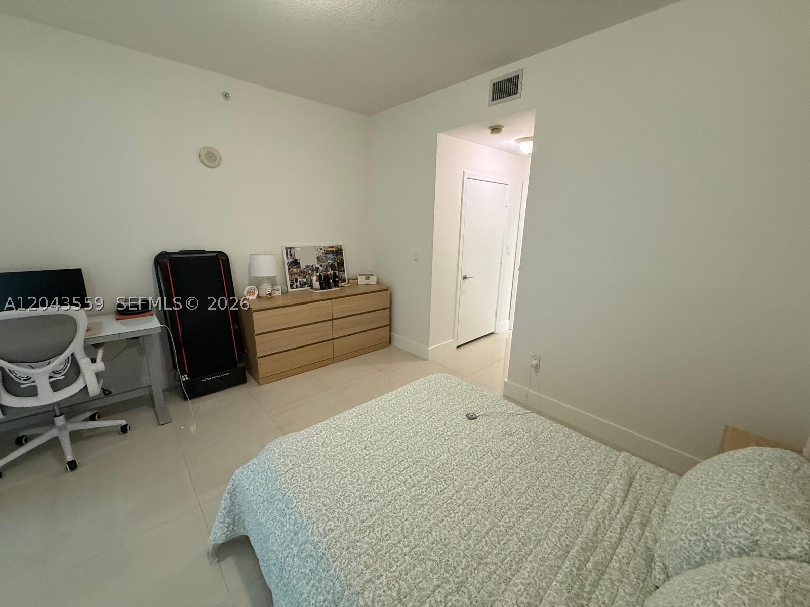 image Axis on Brickell South6