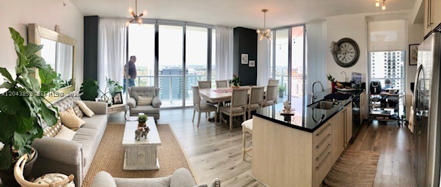 image Axis on Brickell North0
