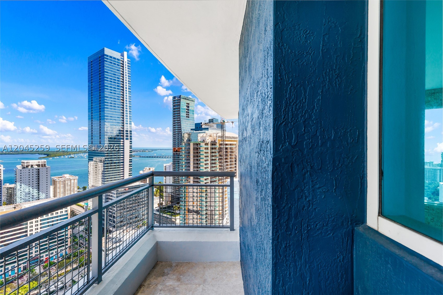image Infinity at Brickell10
