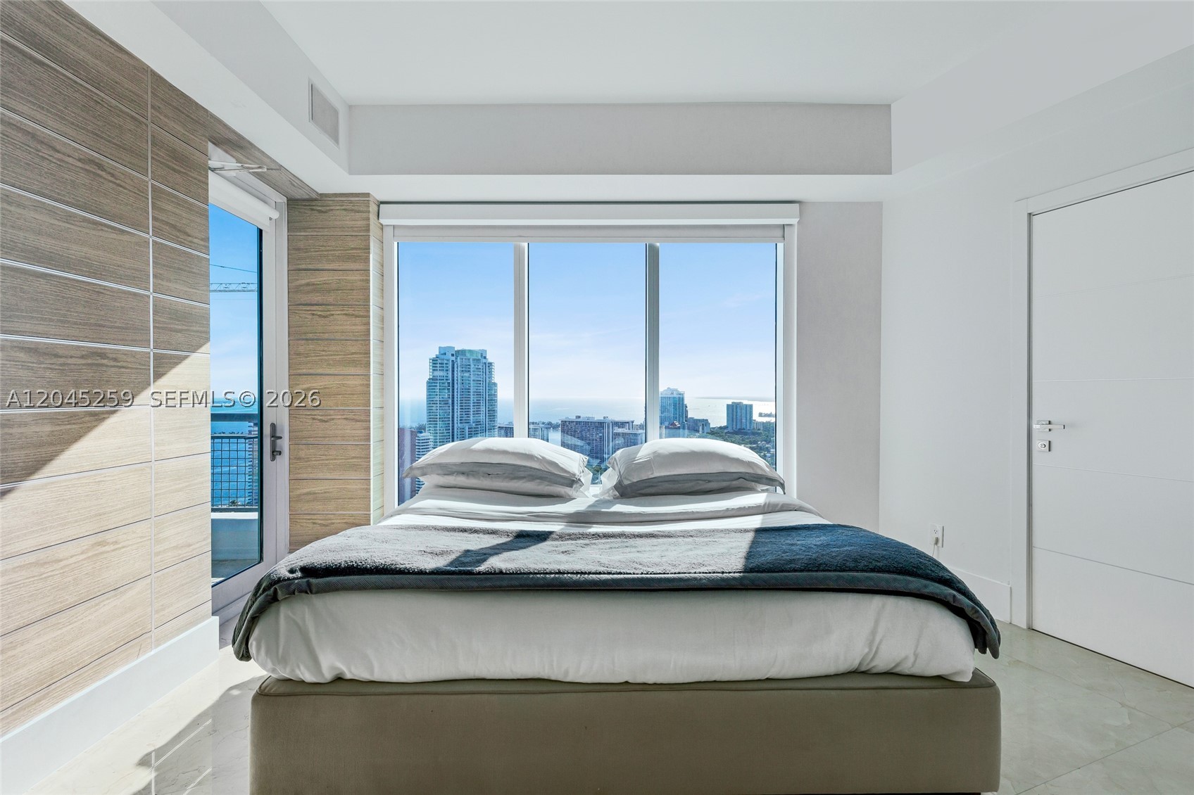image Infinity at Brickell23