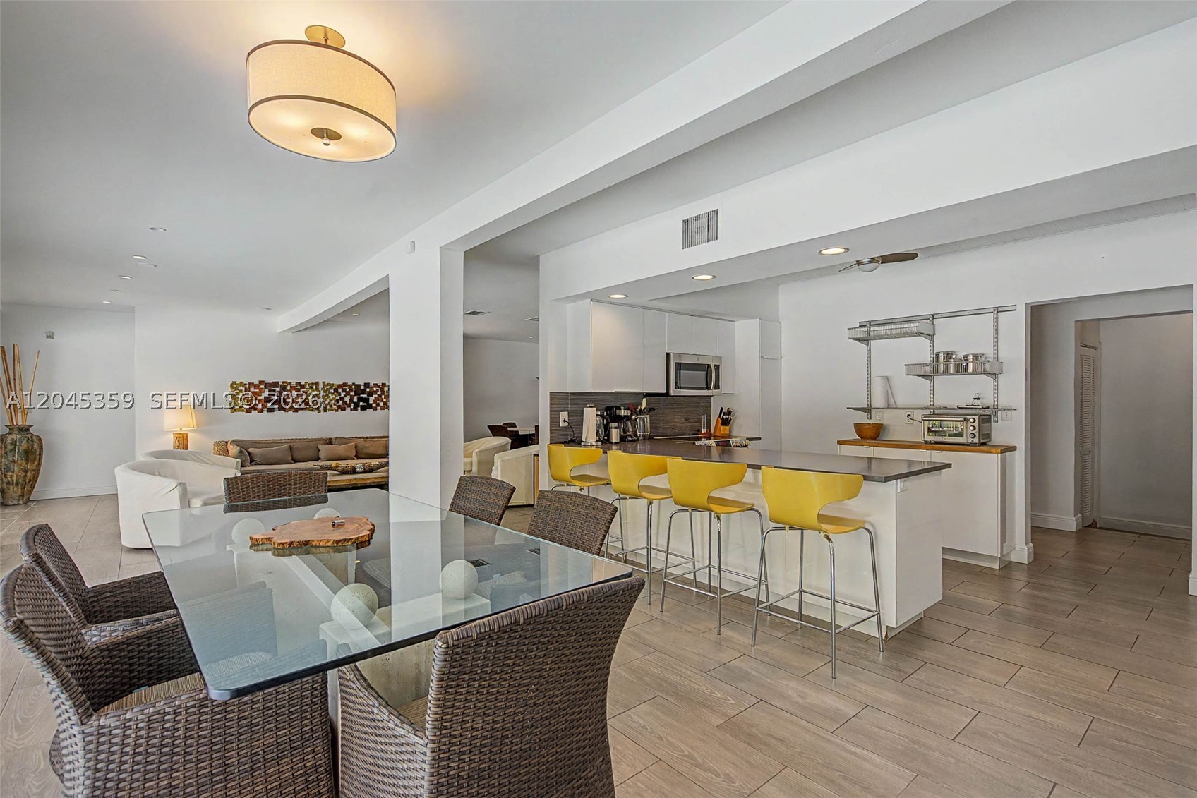 340 Atlantic Rd Key Biscayne, FL 33149