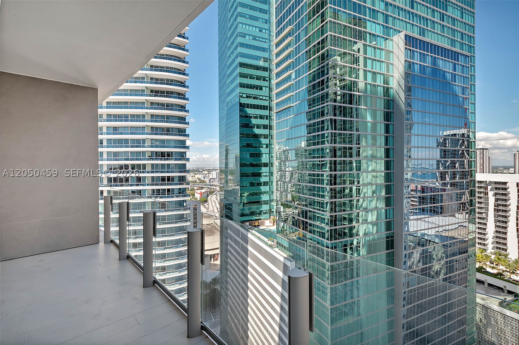 image Aston Martin Residences0