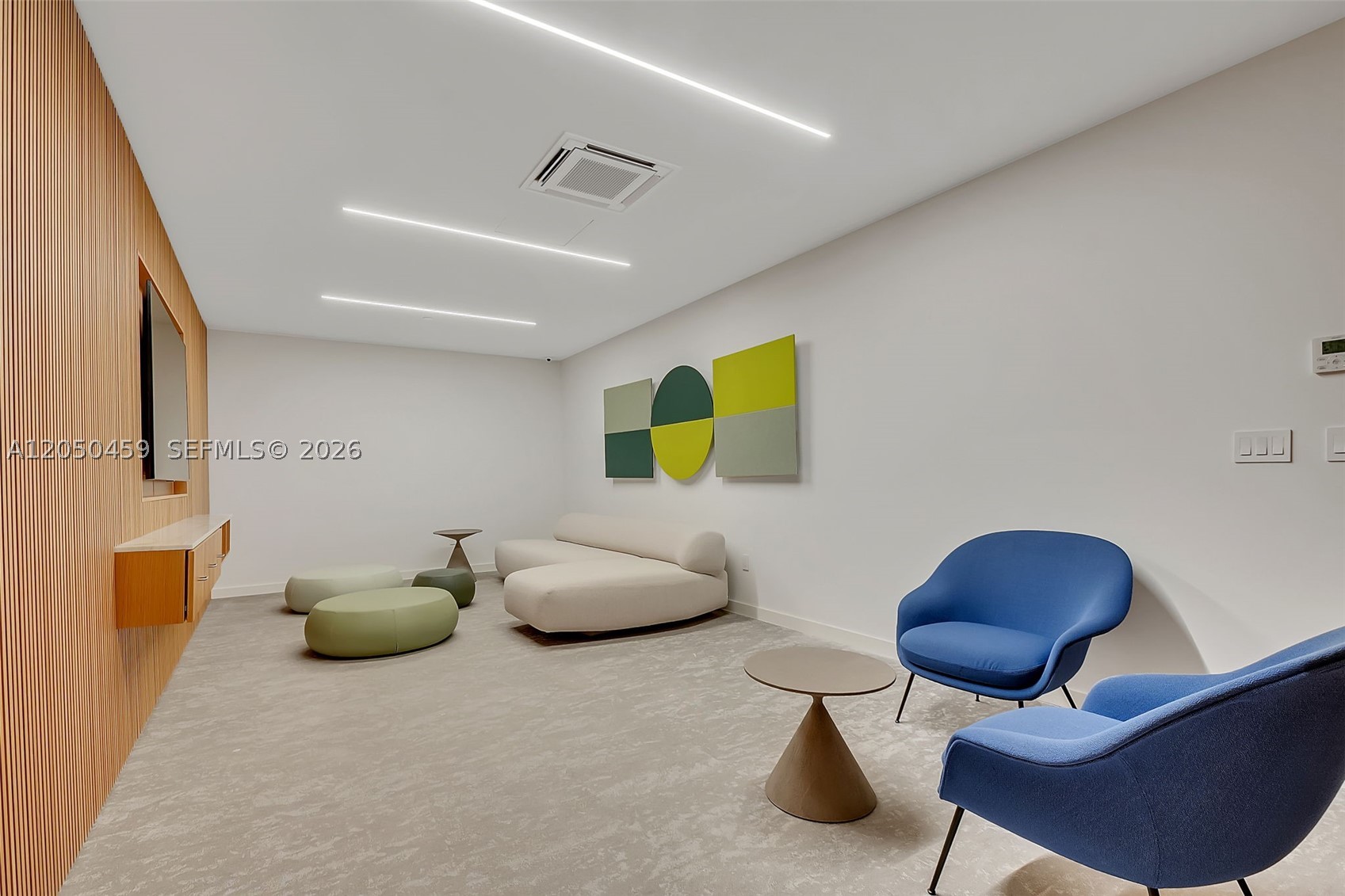 image Aston Martin Residences37