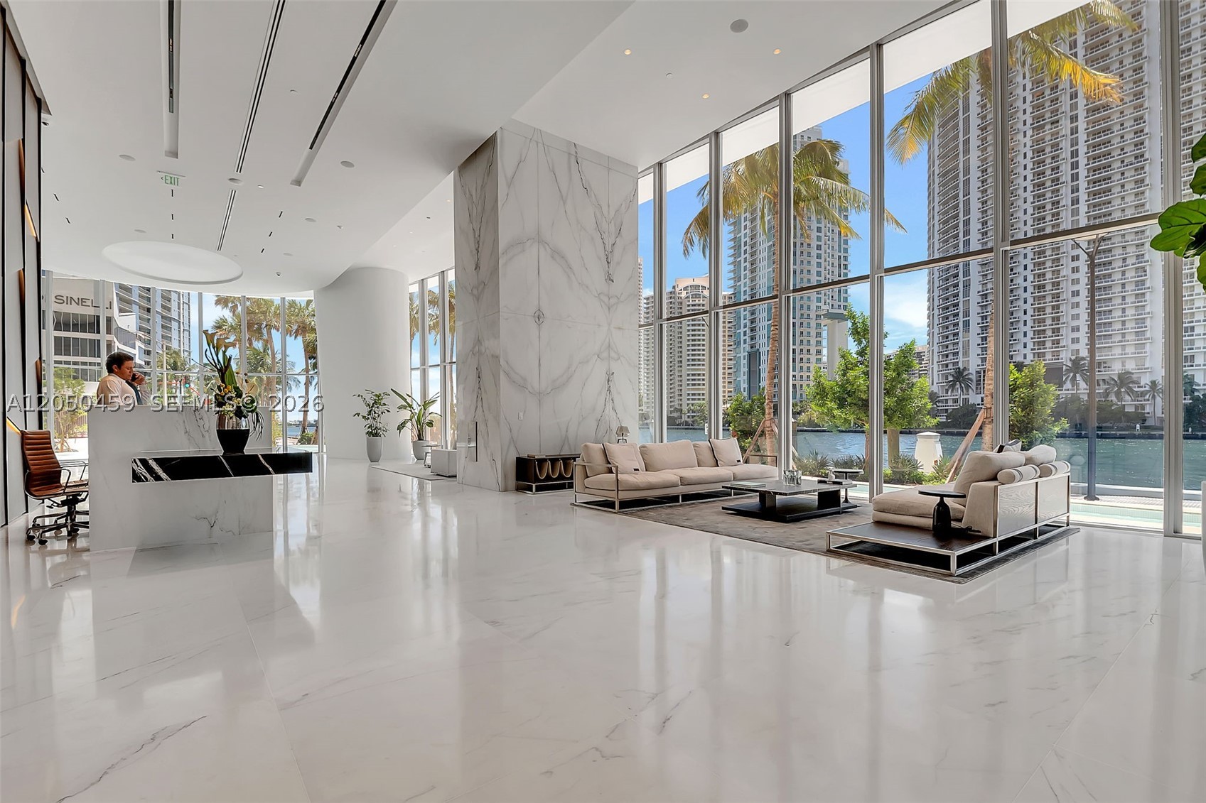 image Aston Martin Residences46