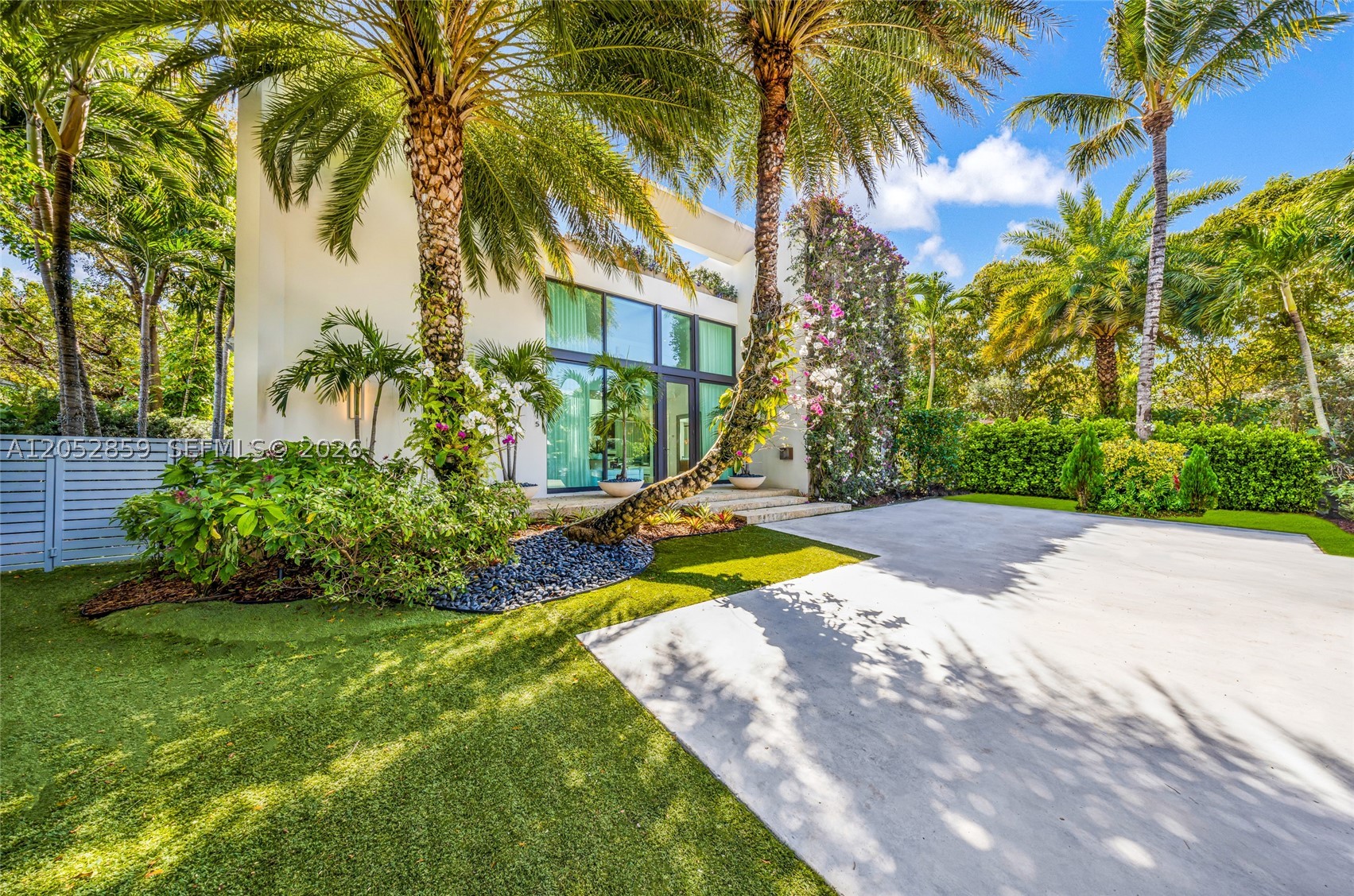 4515 N Michigan Ave Miami Beach, FL 33140