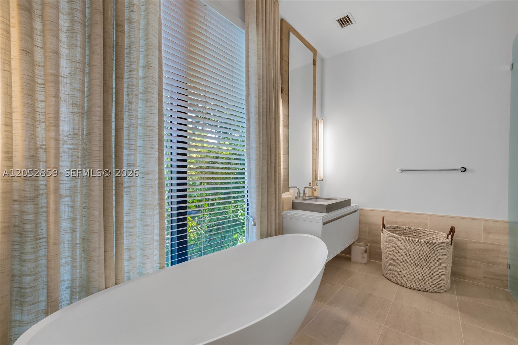 4515 N Michigan Ave Miami Beach, FL 33140