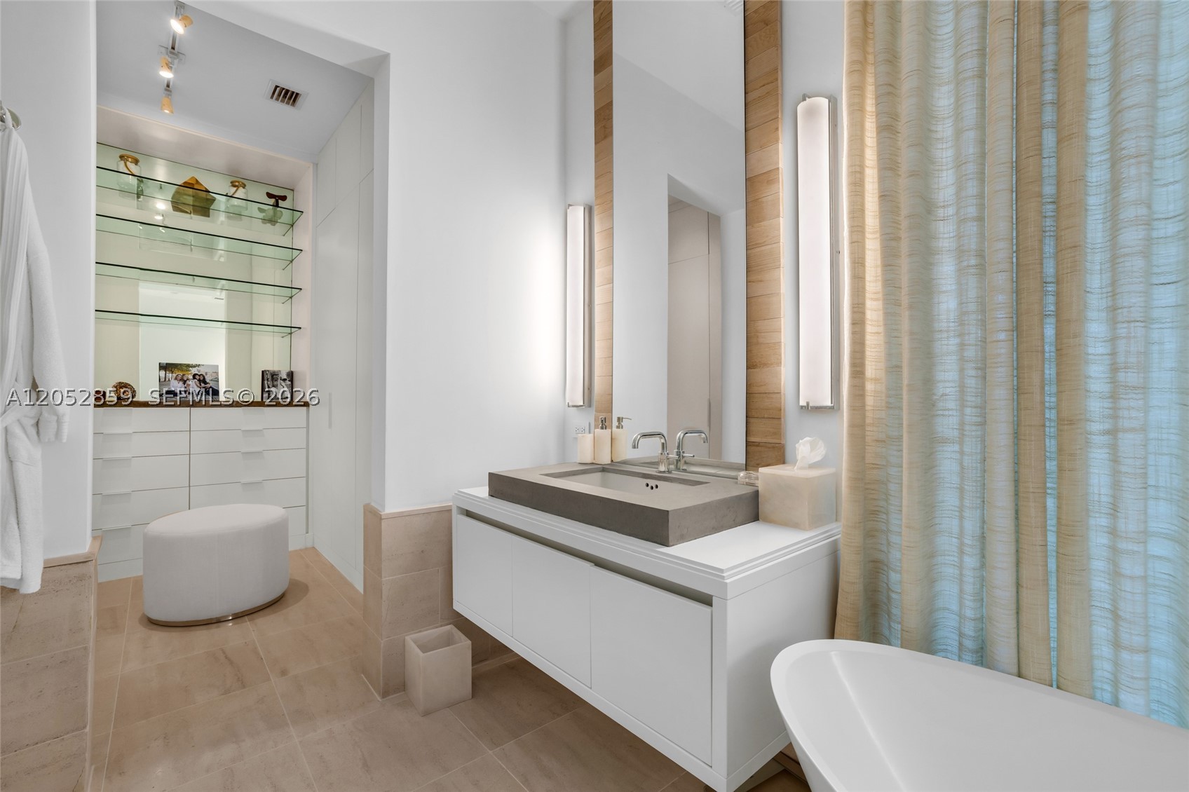4515 N Michigan Ave Miami Beach, FL 33140