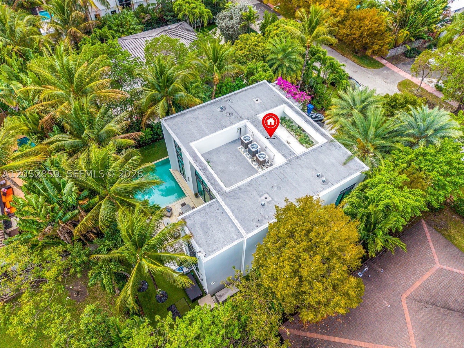 4515 N Michigan Ave Miami Beach, FL 33140