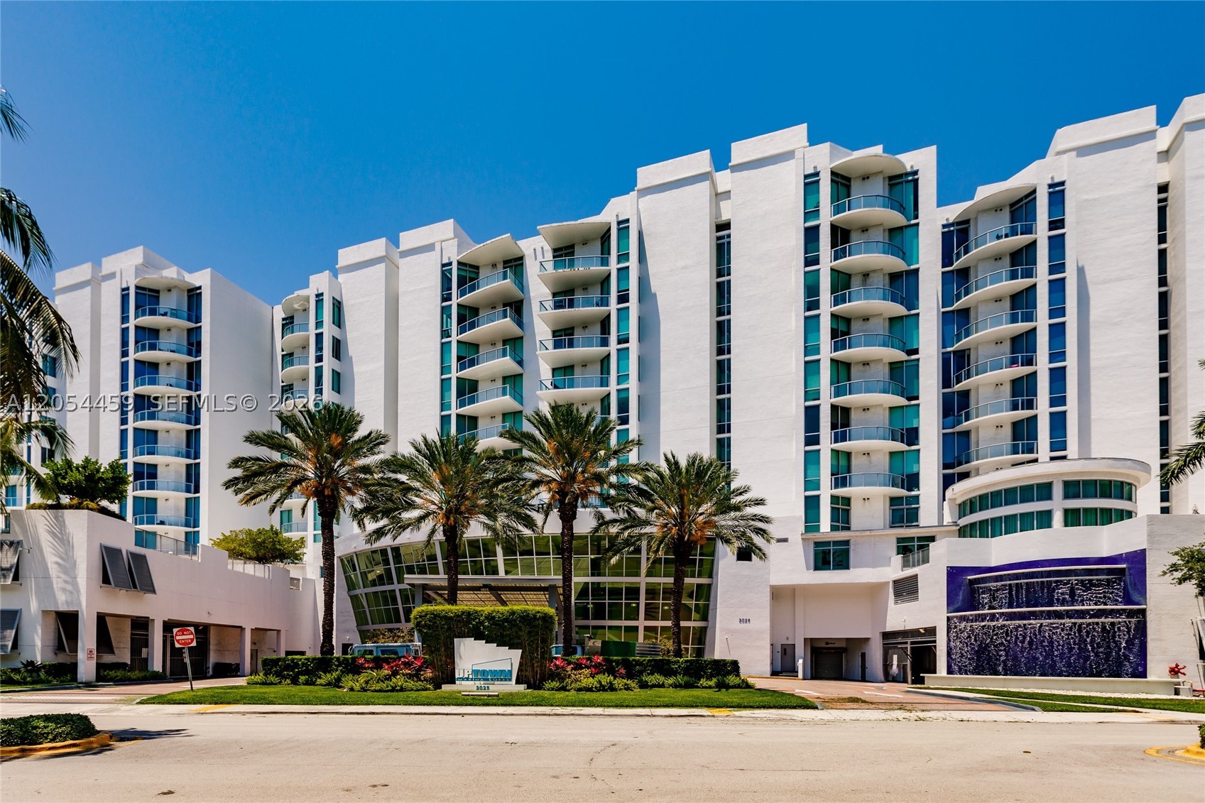 3029 NE 188th St #714 Aventura, FL 33180