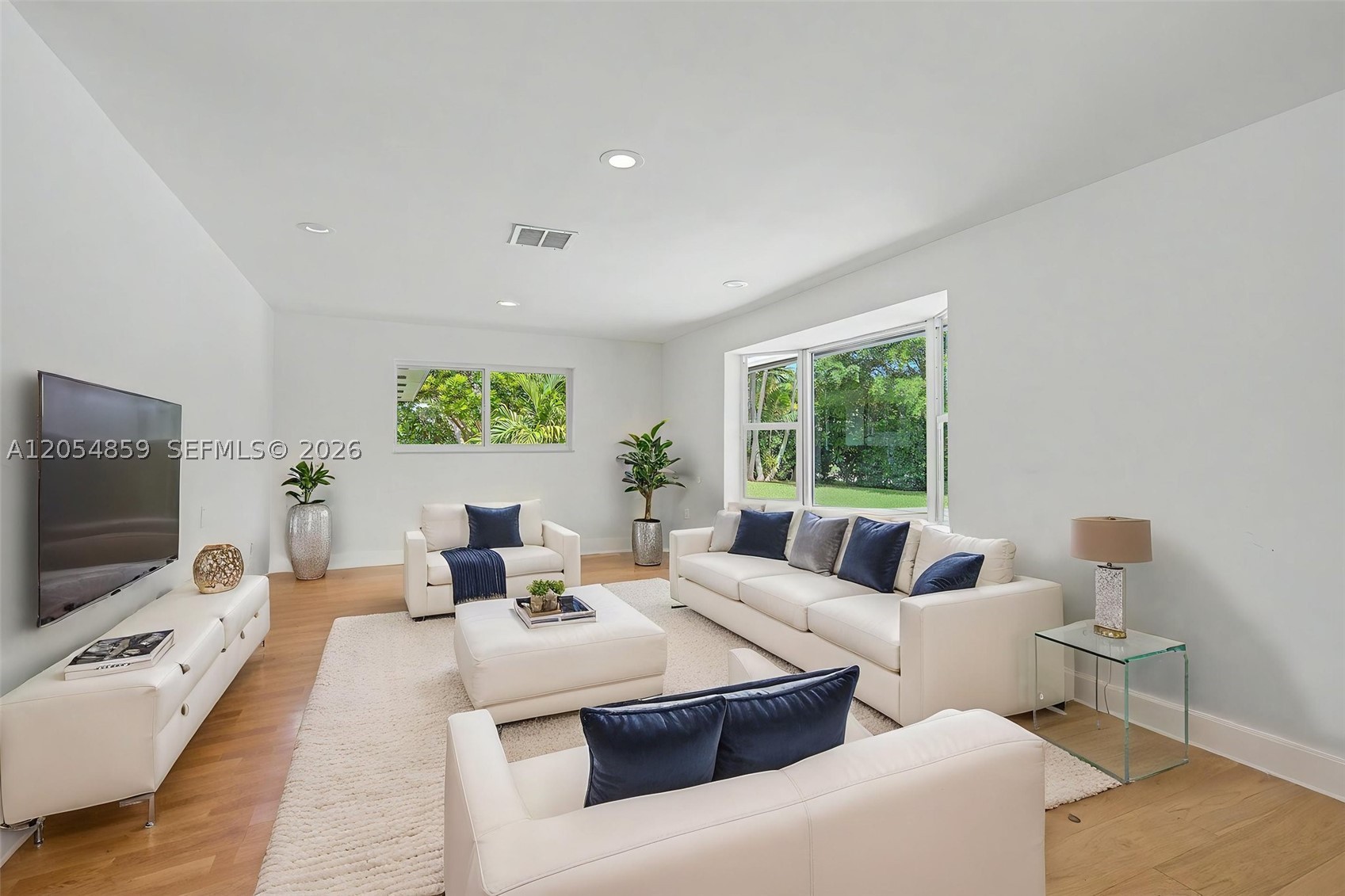 8600 SW 162nd St Palmetto Bay, FL 33157