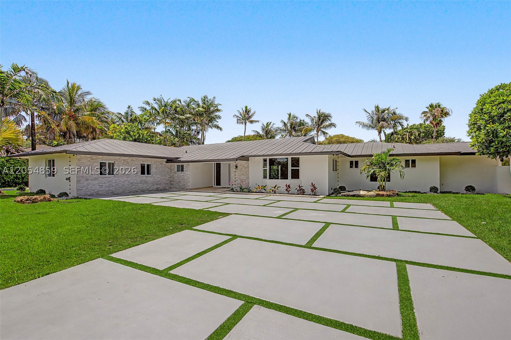 8600 SW 162nd St Palmetto Bay, FL 33157