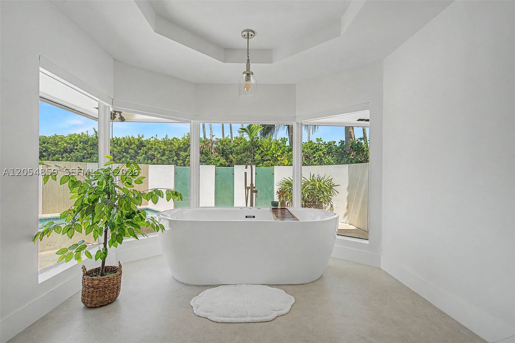 8600 SW 162nd St Palmetto Bay, FL 33157