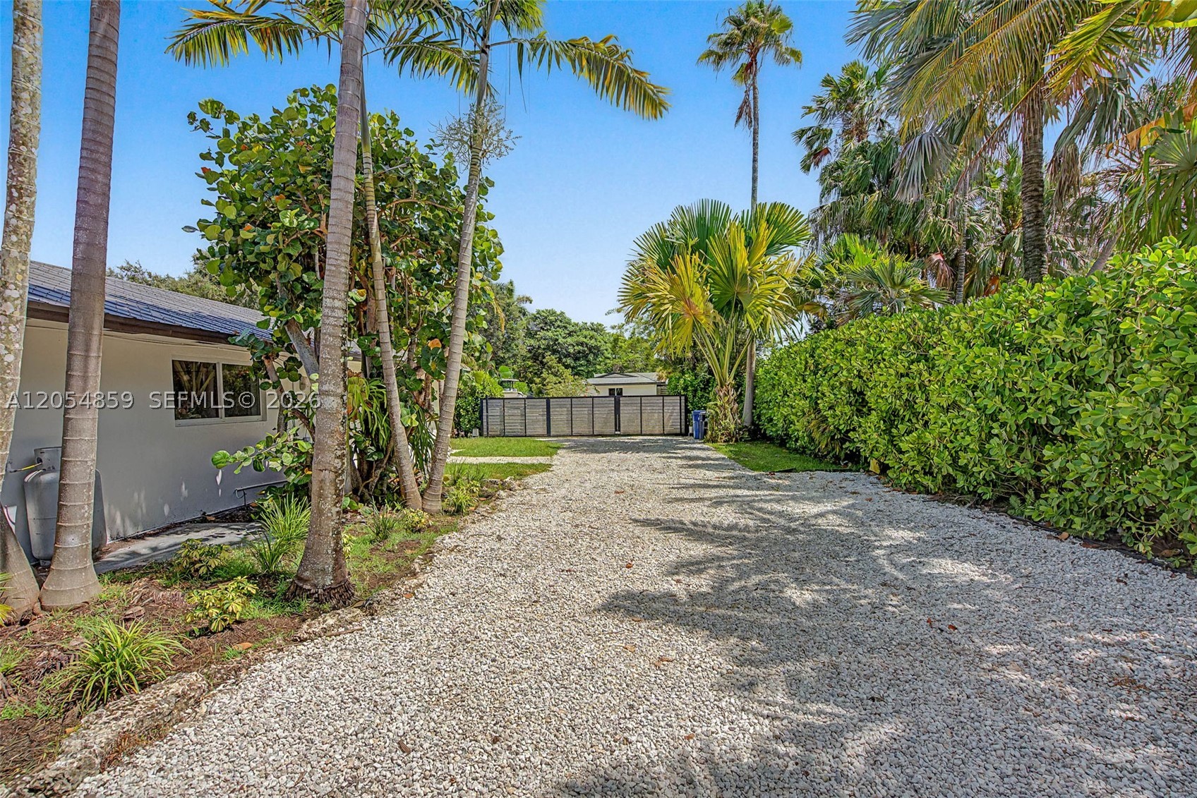 8600 SW 162nd St Palmetto Bay, FL 33157