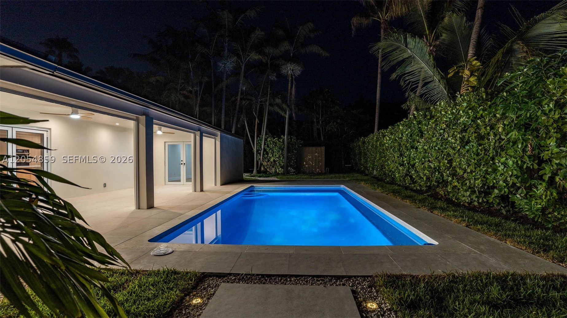 8600 SW 162nd St Palmetto Bay, FL 33157